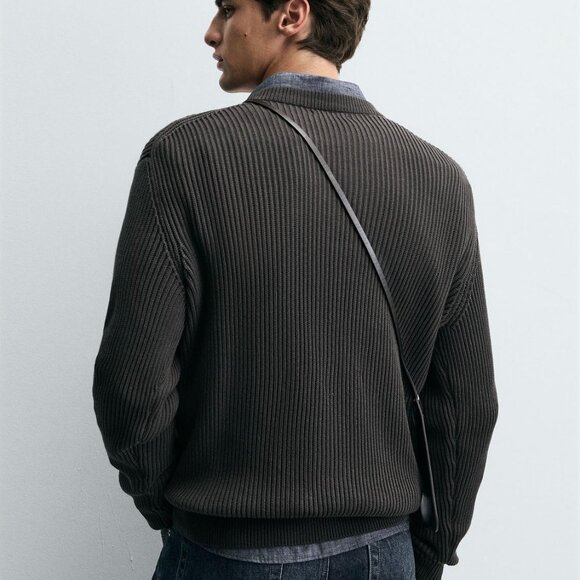 RIBBED TEXTURED SWEATER - Picture 3 of 5
